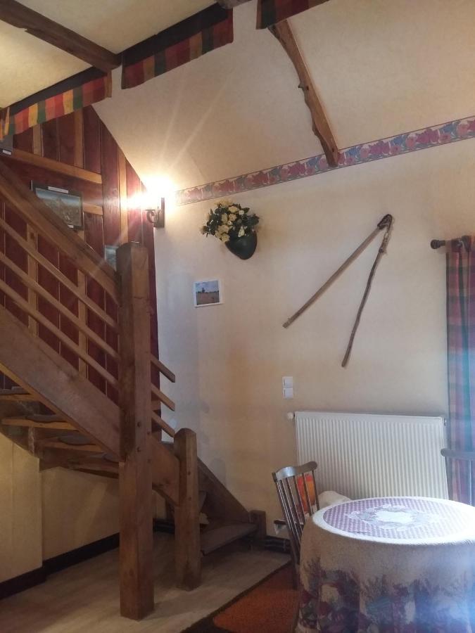 Les Petites Chapelles Bed & Breakfast Saint-Pierre-de-Plesguen Dış mekan fotoğraf